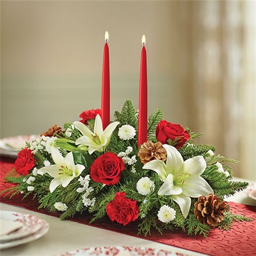 4 Ways to Add a Floral Touch to your Christmas Table 